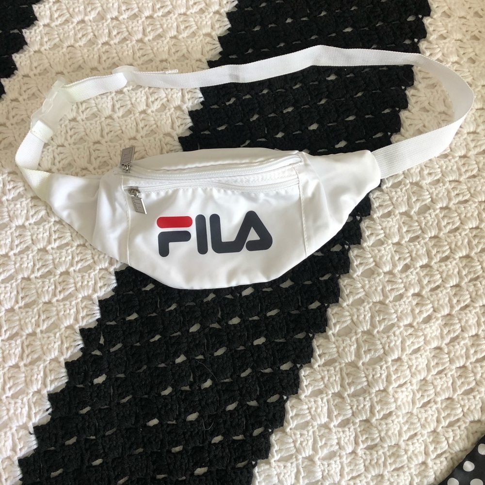 Fila fanny pack